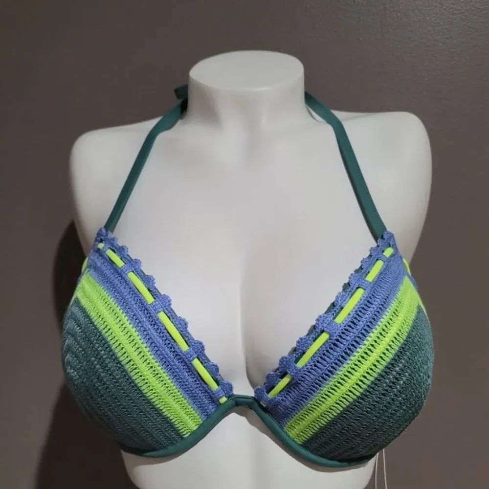 Shade & Shore Sage Crochet Bikini Top